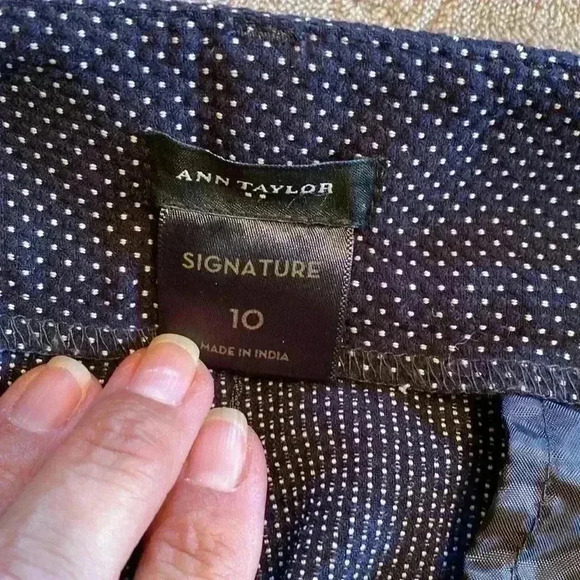 Ann Taylor Signature Black Pants with White Dots in Size 10. - Picture 8 of 9